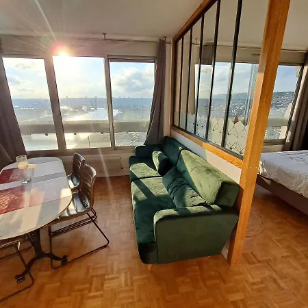 Sous Les Etoiles - Dans Le Plus Haut Gratte-Ciel Avec Garage Prive Rouen Exterior photo