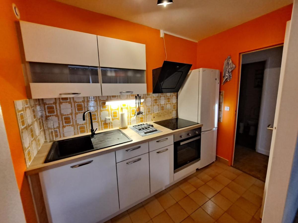 Sous Les Etoiles - Dans Gratte-ciel Avec Garage Prive Apartment *