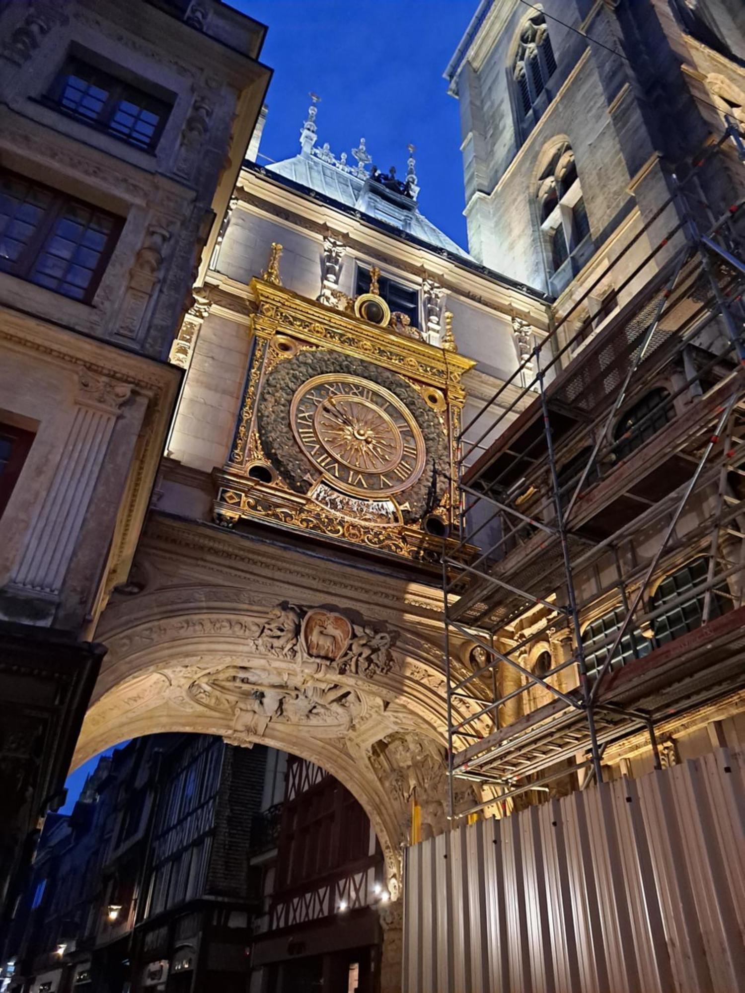Sous Les Etoiles - Dans Gratte-ciel Avec Garage Prive * Rouen